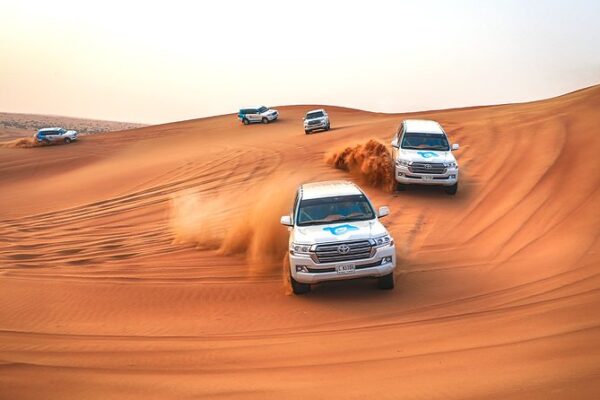 Best Morning Desert Safari in Abu Dhabi – Dune Bashing & More!