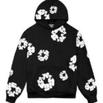 The Cotton Wreath Hoodie Black