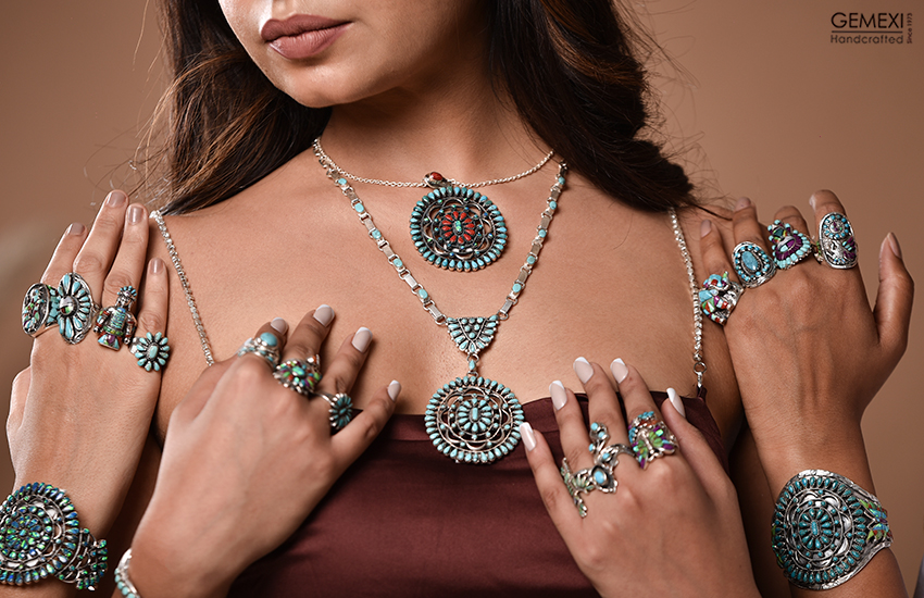 Top 10 Turquoise Jewelry Pieces to Elevate Your Wardrobe in 2024