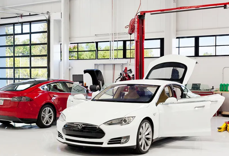 Service Center Tesla in Delaware County