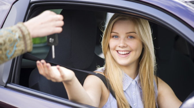 Best automatic driving lessons