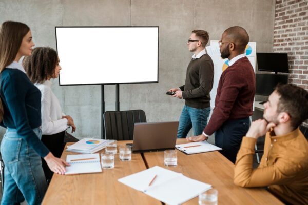 AV Mistakes in Corporate Meetings